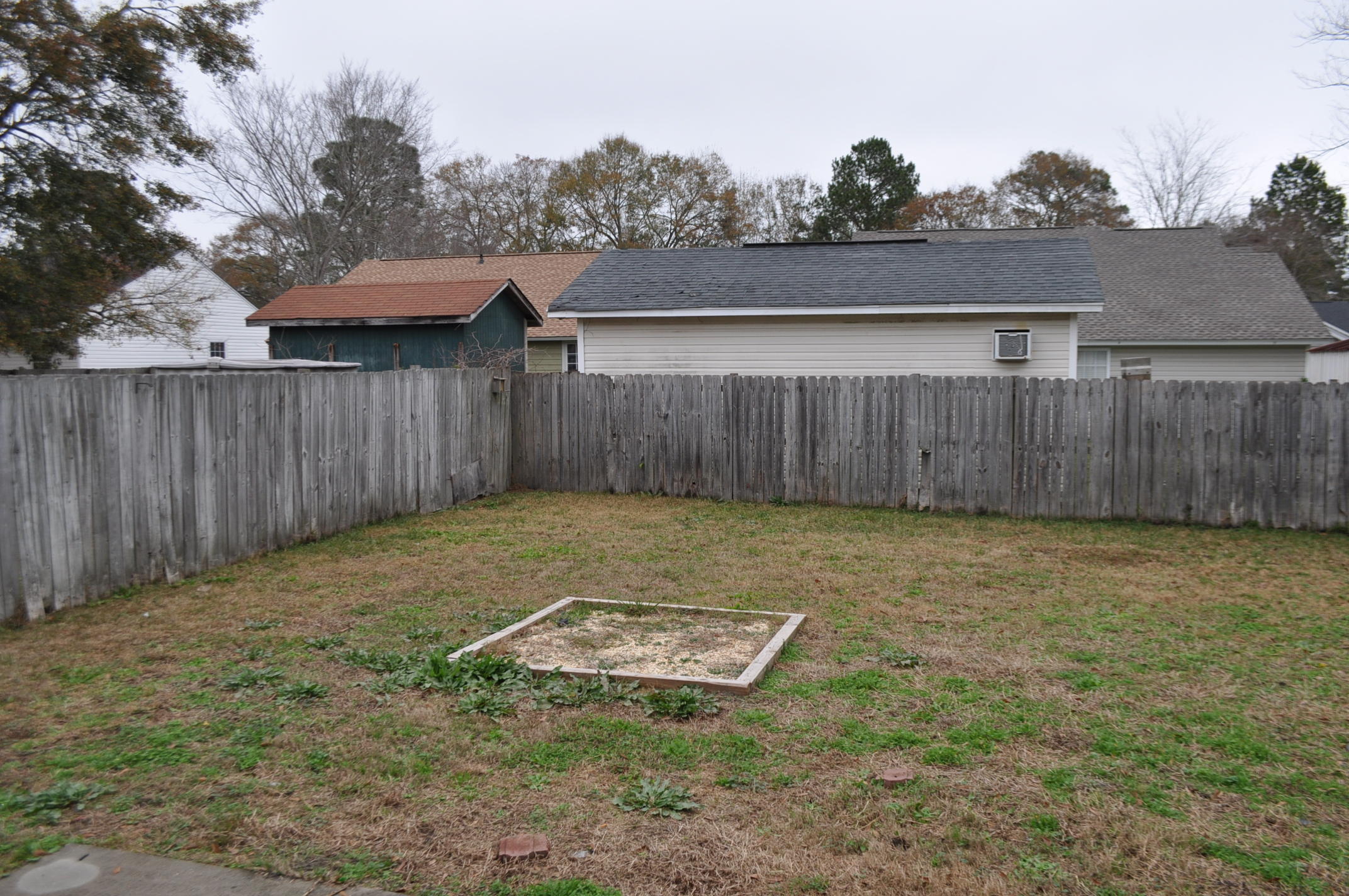 112 Cambridge Road Summerville, SC 29486 - Photo 15 of 16 DSC_0032