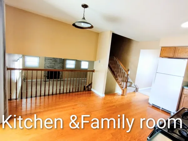 $2,750 | 267 Silverado Street, Bolingbrook, IL 60490