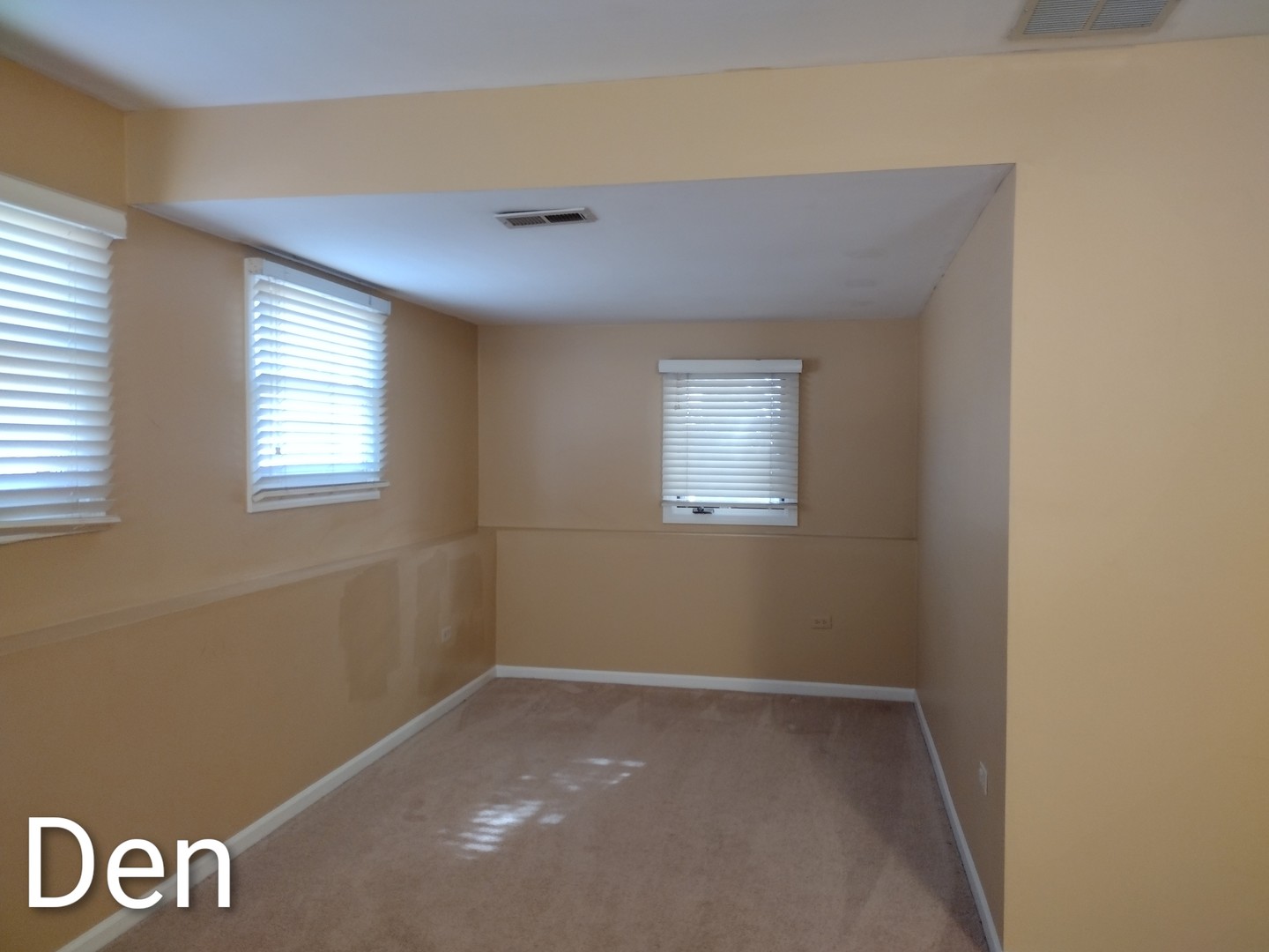 267 Silverado Street Bolingbrook, IL 60490 - Photo 8 of 16 a view of an empty room