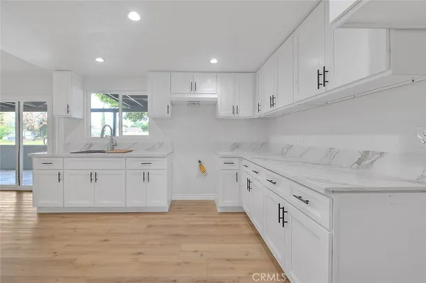 $949,999 | 19182 Ash Street, Bloomington, CA 92316