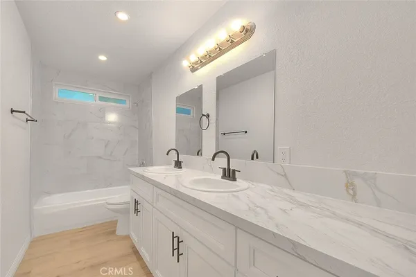 $949,999 | 19182 Ash Street, Bloomington, CA 92316