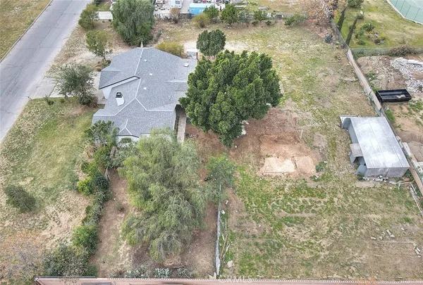 $949,999 | 19182 Ash Street, Bloomington, CA 92316