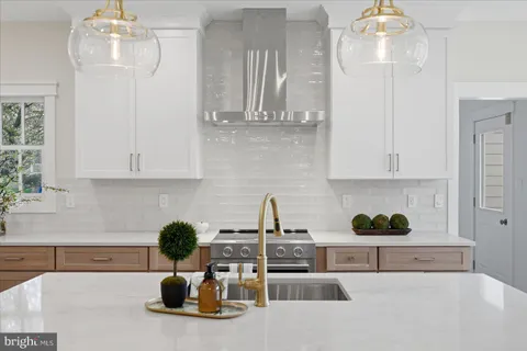 $1,080,000 | 35940 Birch Hollow Lane, Purcellville, VA 20132