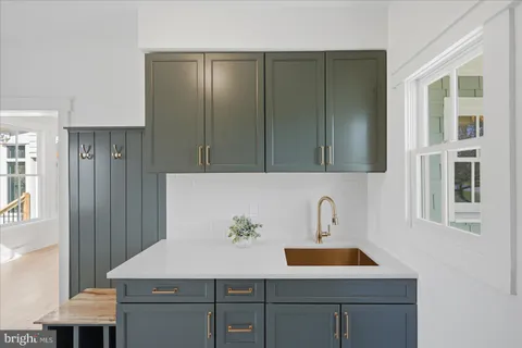 $1,080,000 | 35940 Birch Hollow Lane, Purcellville, VA 20132