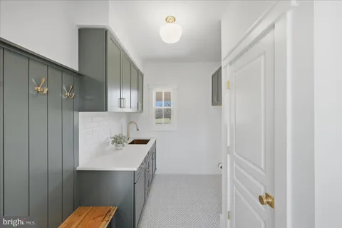 $1,080,000 | 35940 Birch Hollow Lane, Purcellville, VA 20132