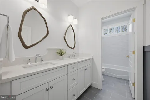 $1,080,000 | 35940 Birch Hollow Lane, Purcellville, VA 20132