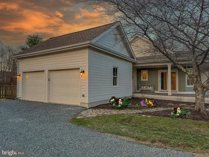 $1,080,000 | 35940 Birch Hollow Lane, Purcellville, VA 20132