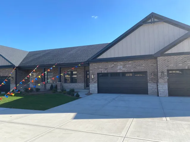 a front view of house with yard