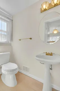 $699,000 | 258 East 5th Street, Deer Park, NY 11729