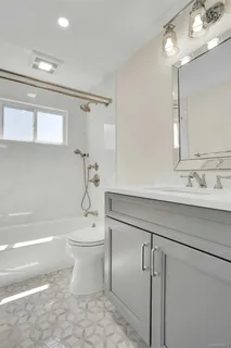 $699,000 | 258 East 5th Street, Deer Park, NY 11729