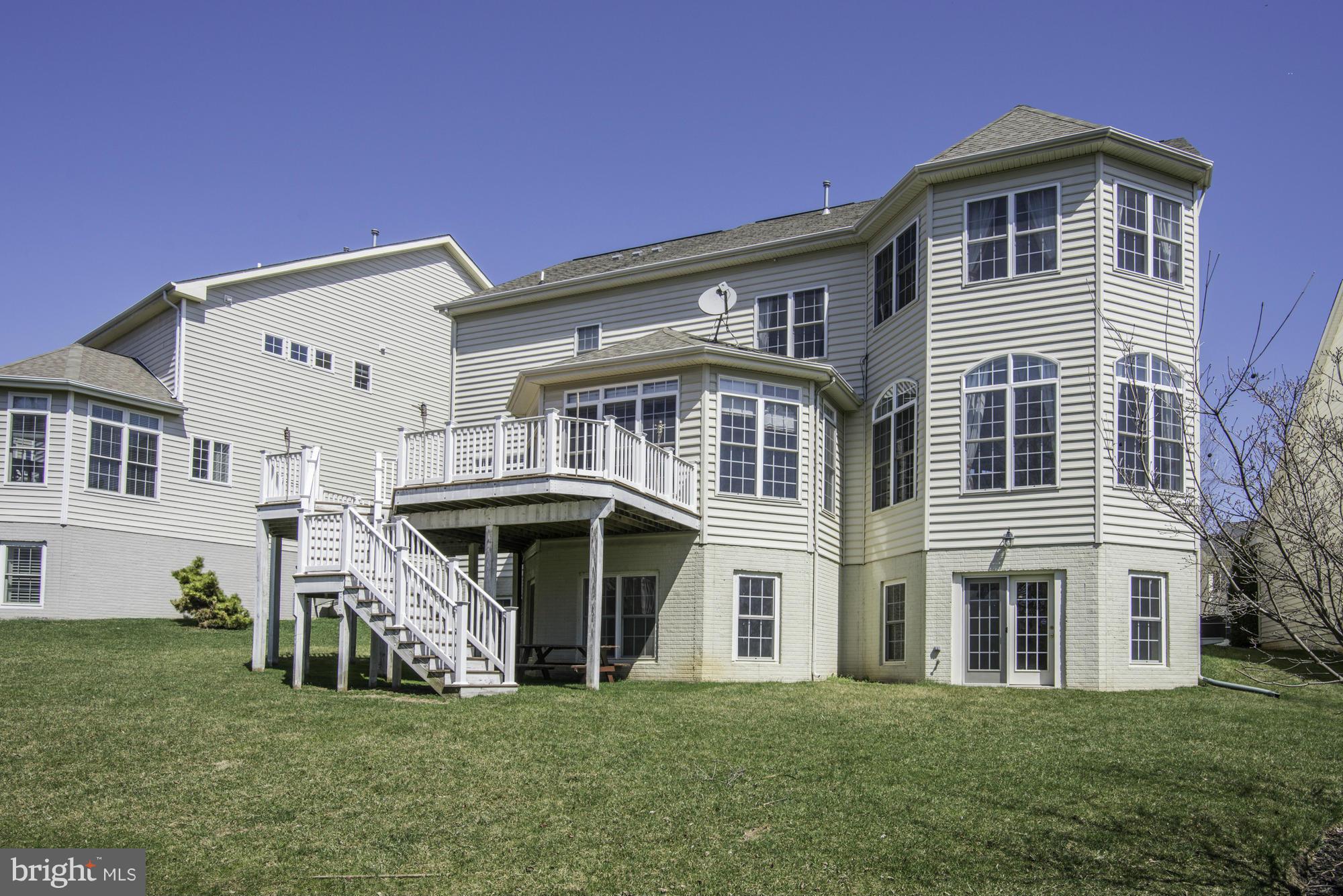 23112 Birch Mead Road Clarksburg, MD 20871 - Photo 26 of 30 Exterior (Rear)