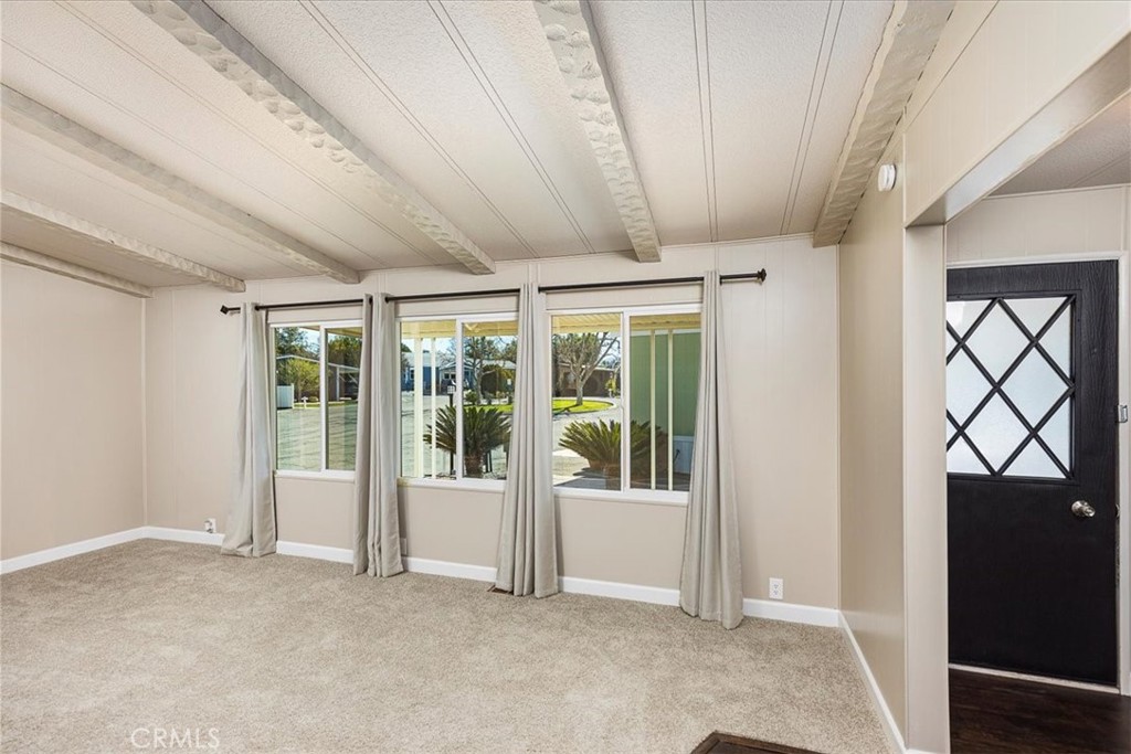 31130 South General Kearny Road, Unit 134 Temecula, CA 92591 - Photo 3 of 54 Main living area off of front entry