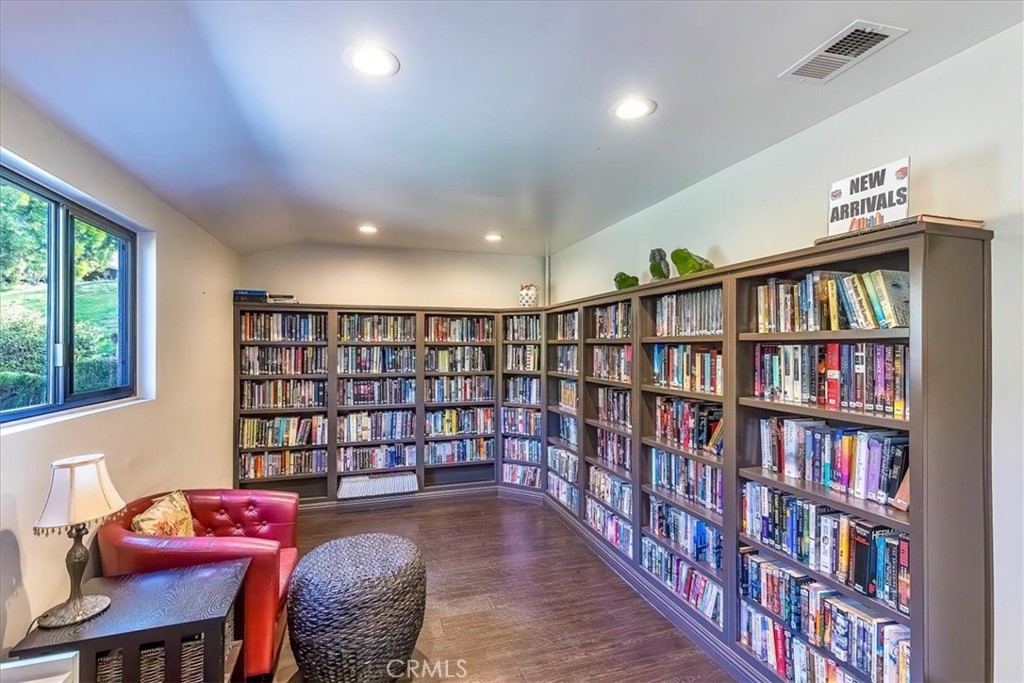 31130 South General Kearny Road, Unit 134 Temecula, CA 92591 - Photo 46 of 54 Clubhouse library.