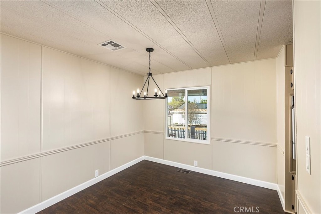31130 South General Kearny Road, Unit 134 Temecula, CA 92591 - Photo 10 of 54 Dining area.