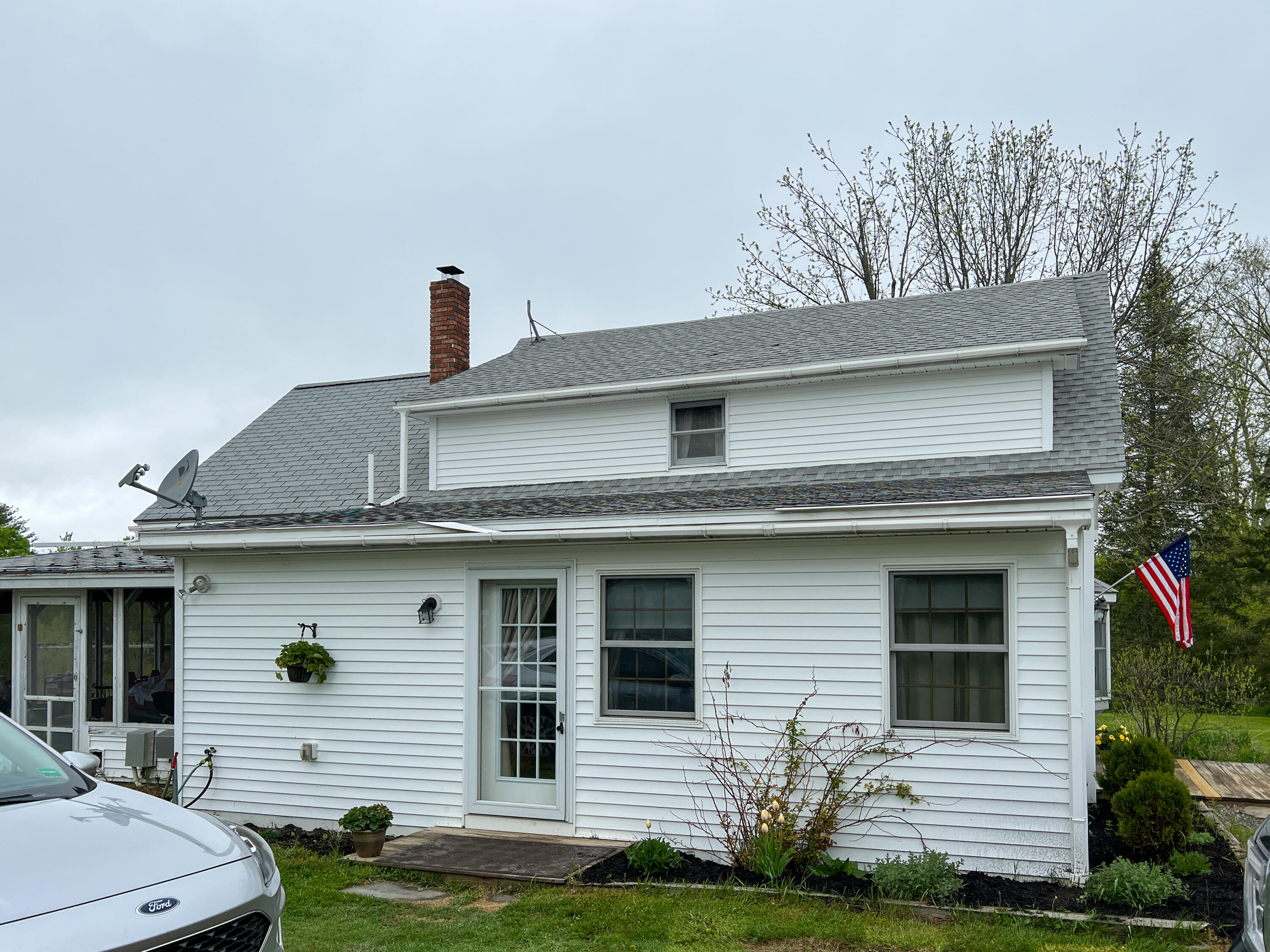 107 South Road South China, ME 04358 - Photo 5 of 58 20220520_143932555_iOS