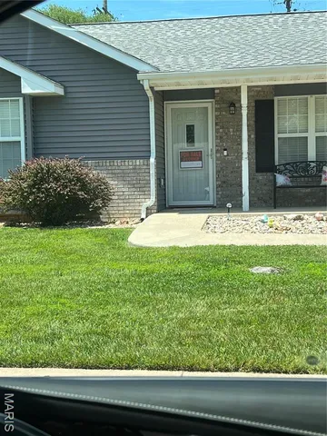 $259,900 | 895 Azalea Court, Osage Beach, MO 65065