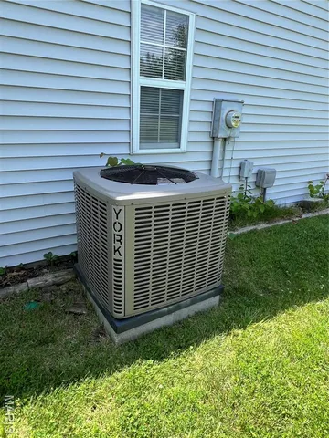 $259,900 | 895 Azalea Court, Osage Beach, MO 65065