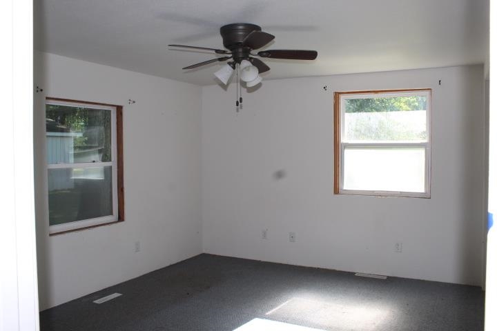 11072 Wilson Road Montrose, MI 48457 - Photo 10 of 18 50076049-9.JPG
