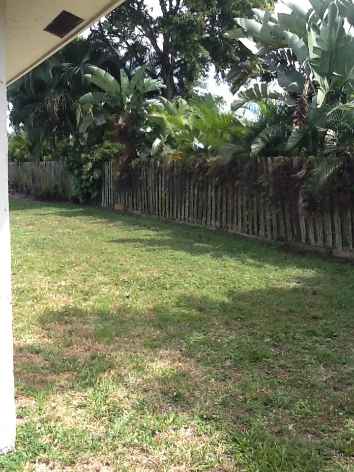 2366 Northwest 32nd Street Boca Raton, FL 33431 - Photo 23 of 44 024