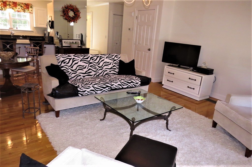 33 Pine Ridge Way, Unit 33 Middleboro, MA 02346 - Photo 4 of 21 Gallery Image 4