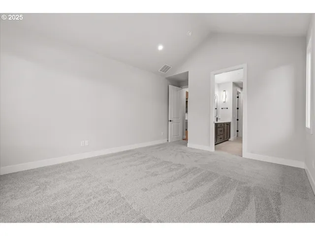 $939,900 | 760 North V Street, Washougal, WA 98671