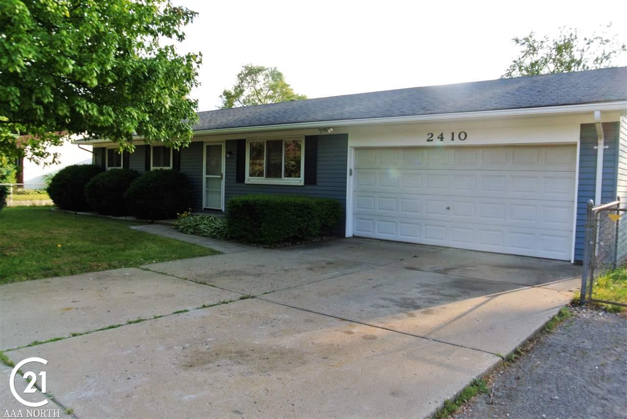 2410 Melvin Avenue Rochester Hills, MI 48307 - Photo 3 of 25