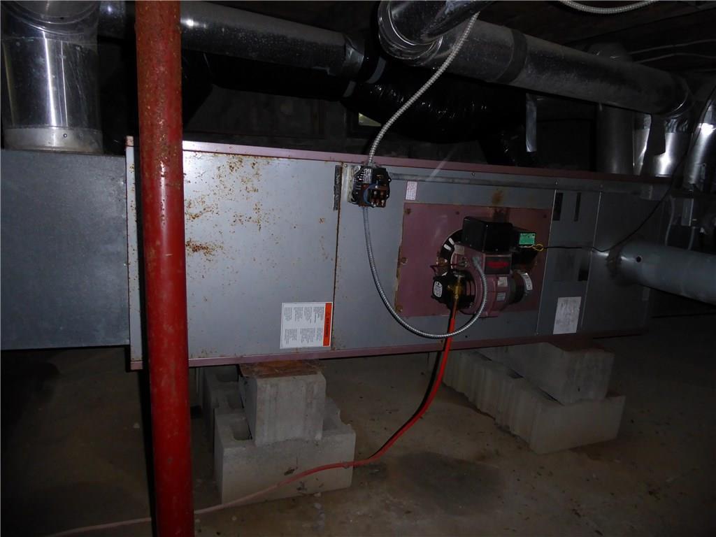 132 Hog Bay Road Franklin, ME 04634 - Photo 21 of 35 Heating Plant: The oil hot air...