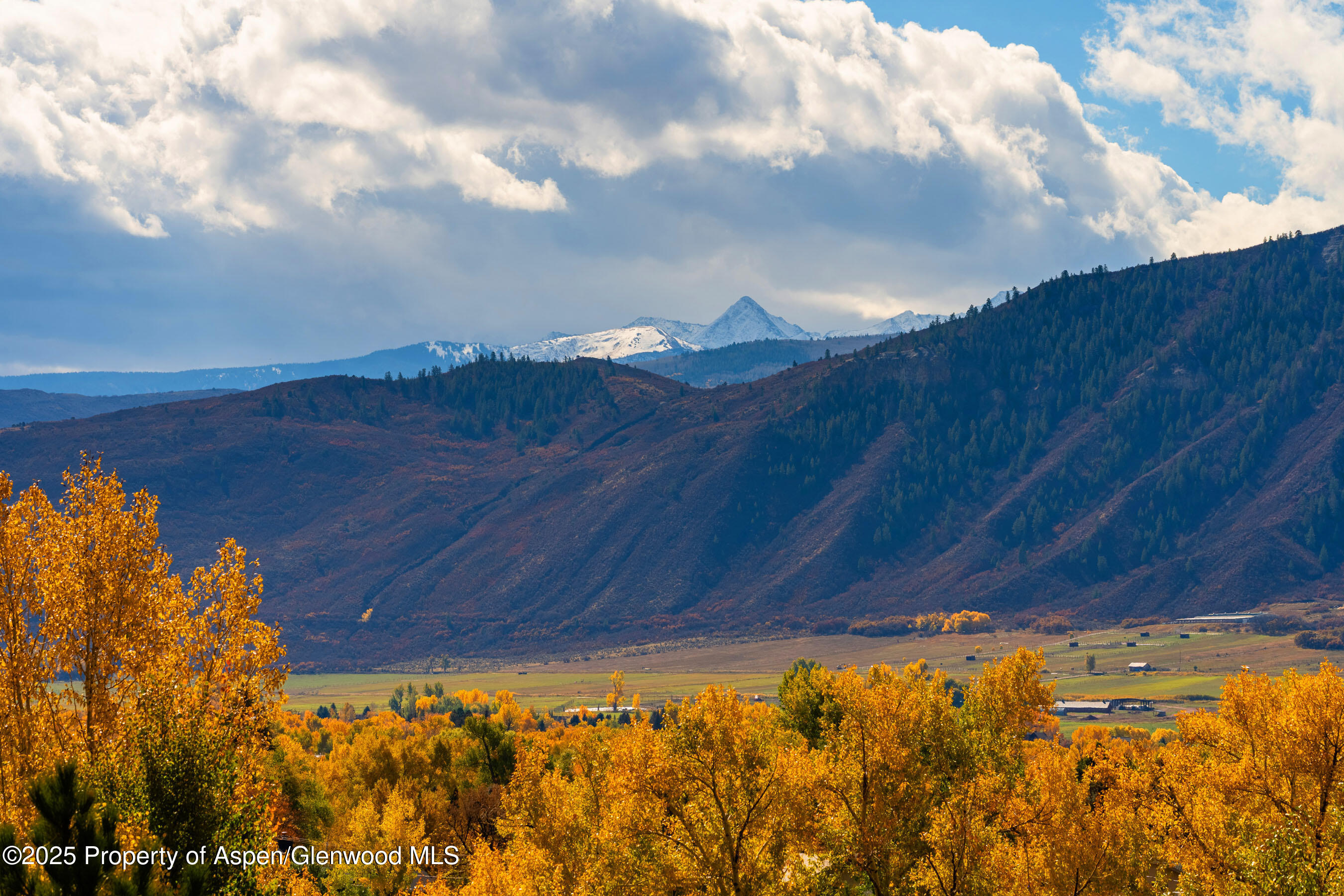 250 Overlook Ridge, Unit 250 Carbondale, CO 81623 - Photo 18 of 41 a view of an ocean