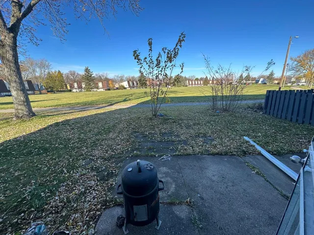 $83,900 | 8877 North Swan Road, Unit B, Milwaukee, WI 53224