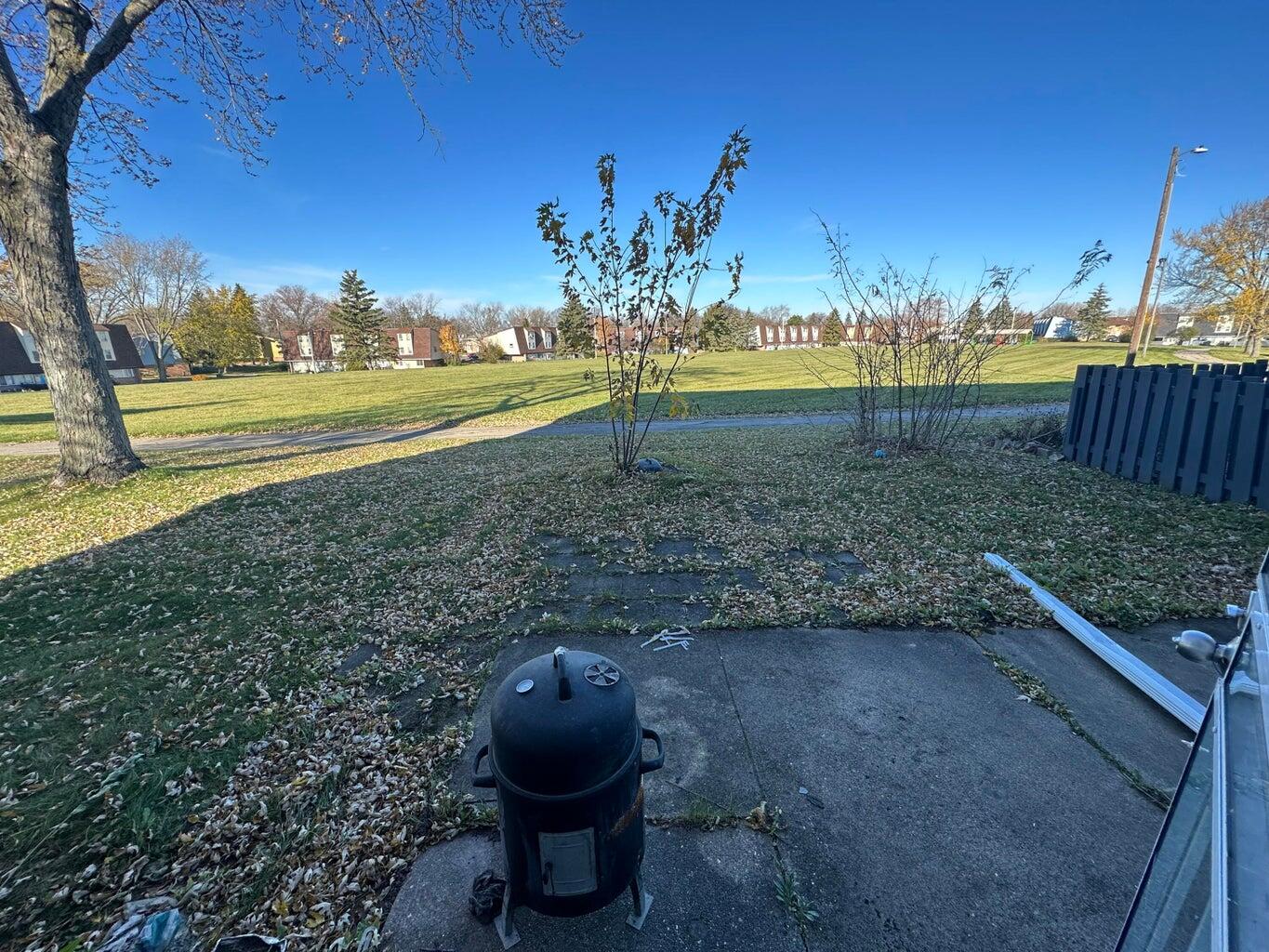 8877 North Swan Road, Unit B Milwaukee, WI 53224 - Photo 15 of 15 SwanBbackyard