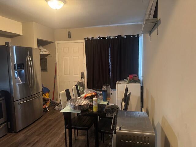 8877 North Swan Road, Unit B Milwaukee, WI 53224 - Photo 8 of 15 Kitchen