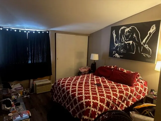 $83,900 | 8877 North Swan Road, Unit B, Milwaukee, WI 53224