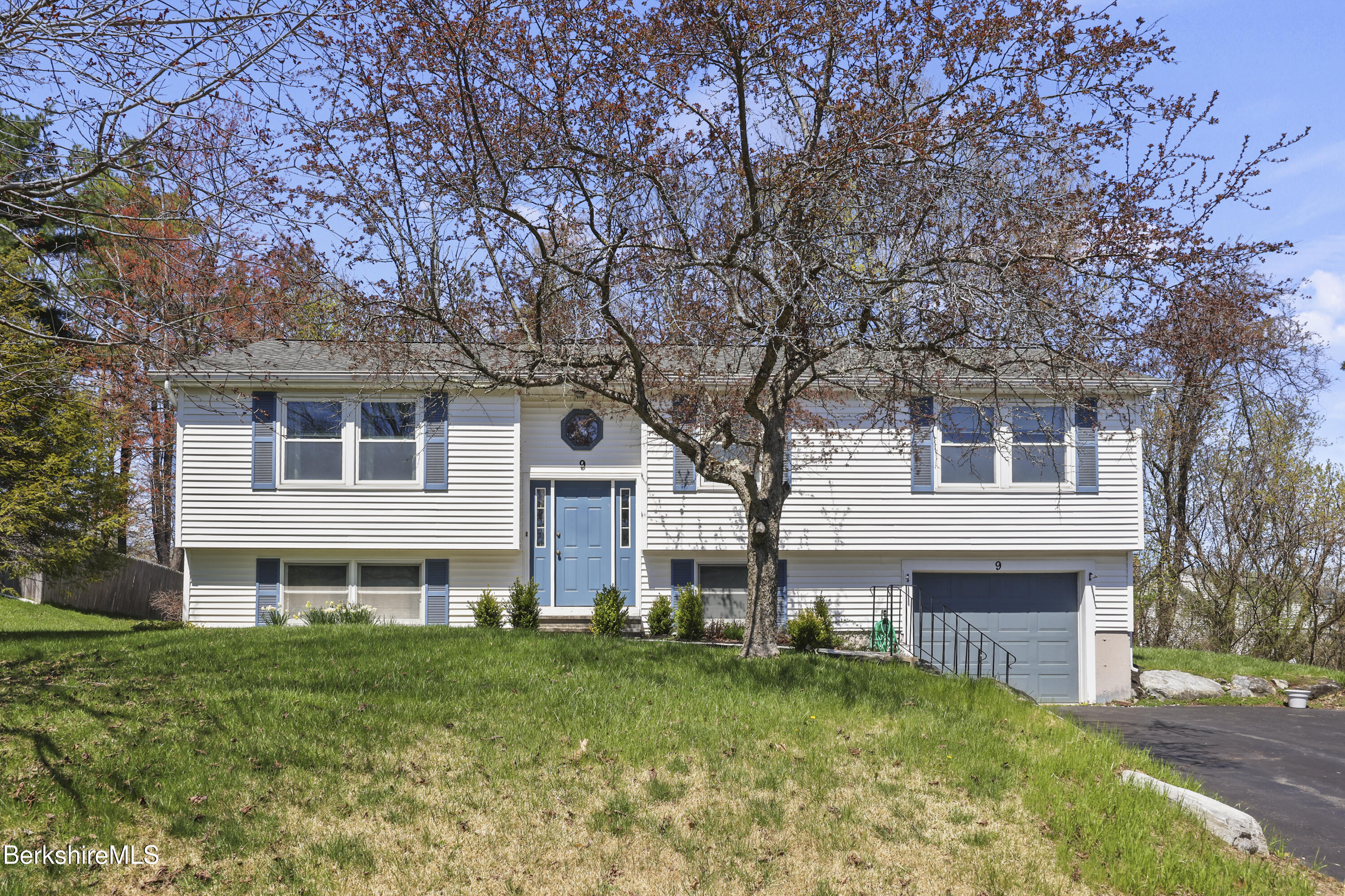 9 Donovan Street Pittsfield, MA 01201 - Photo 2 of 29 Exterior Front