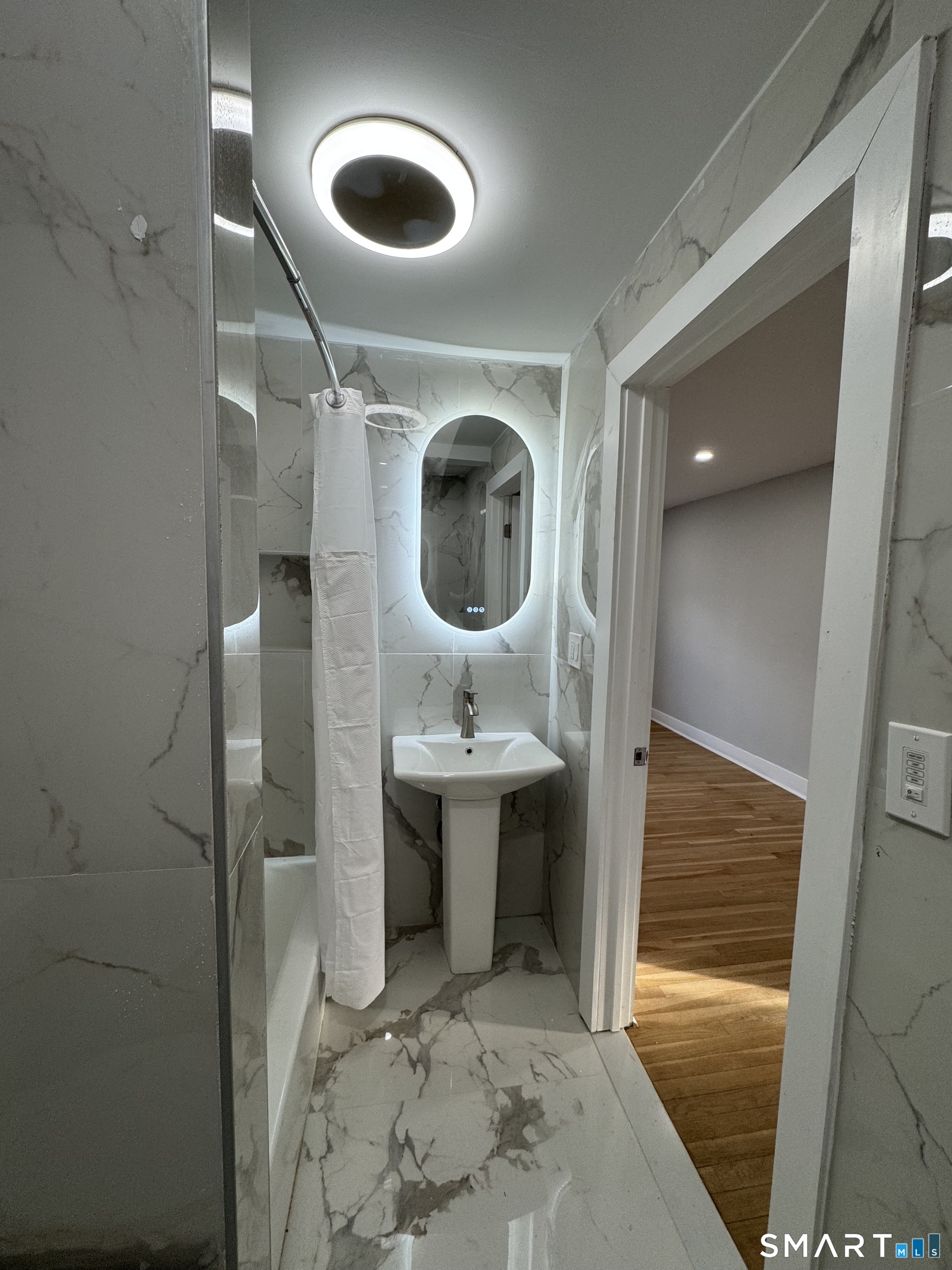 130 Roydon Road New Haven, CT 06511 - Photo 25 of 28