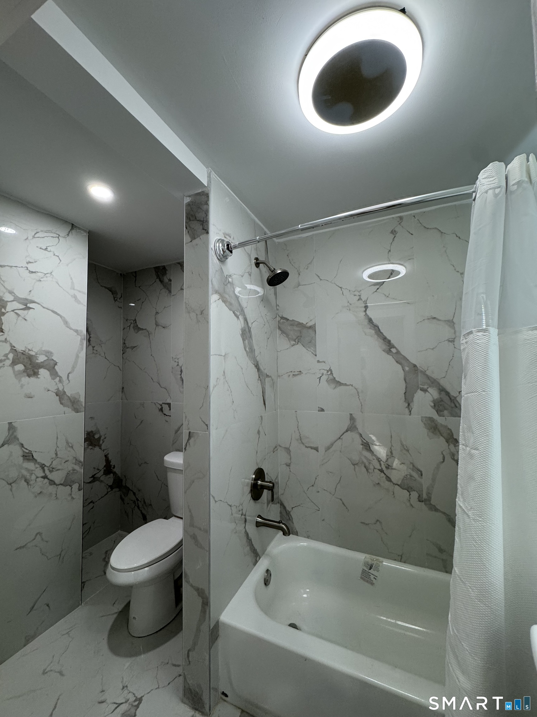 130 Roydon Road New Haven, CT 06511 - Photo 26 of 28