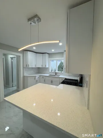 $3,950 | 130 Roydon Road, New Haven, CT 06511