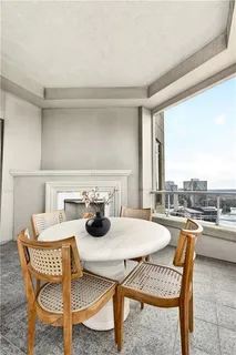 $1,895,000 | 3376 Peachtree Road Northeast, Unit 41A, Atlanta, GA 30326