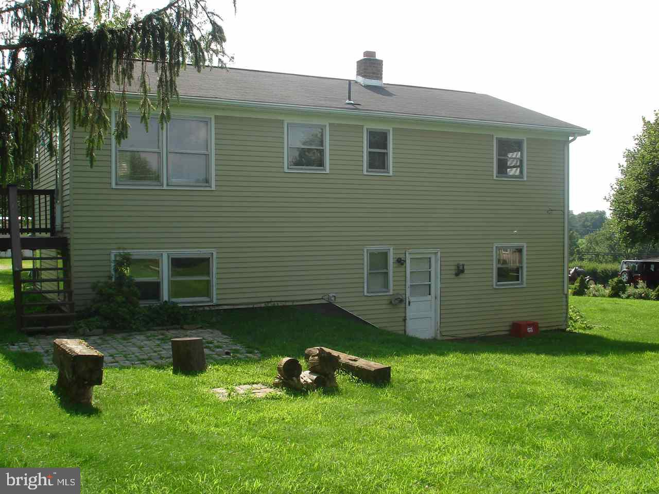 2121 Slagel Road Spring Grove, PA 17362 - Photo 3 of 36