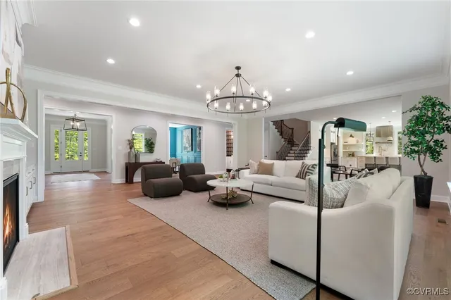 a view of an empty room with empty racks