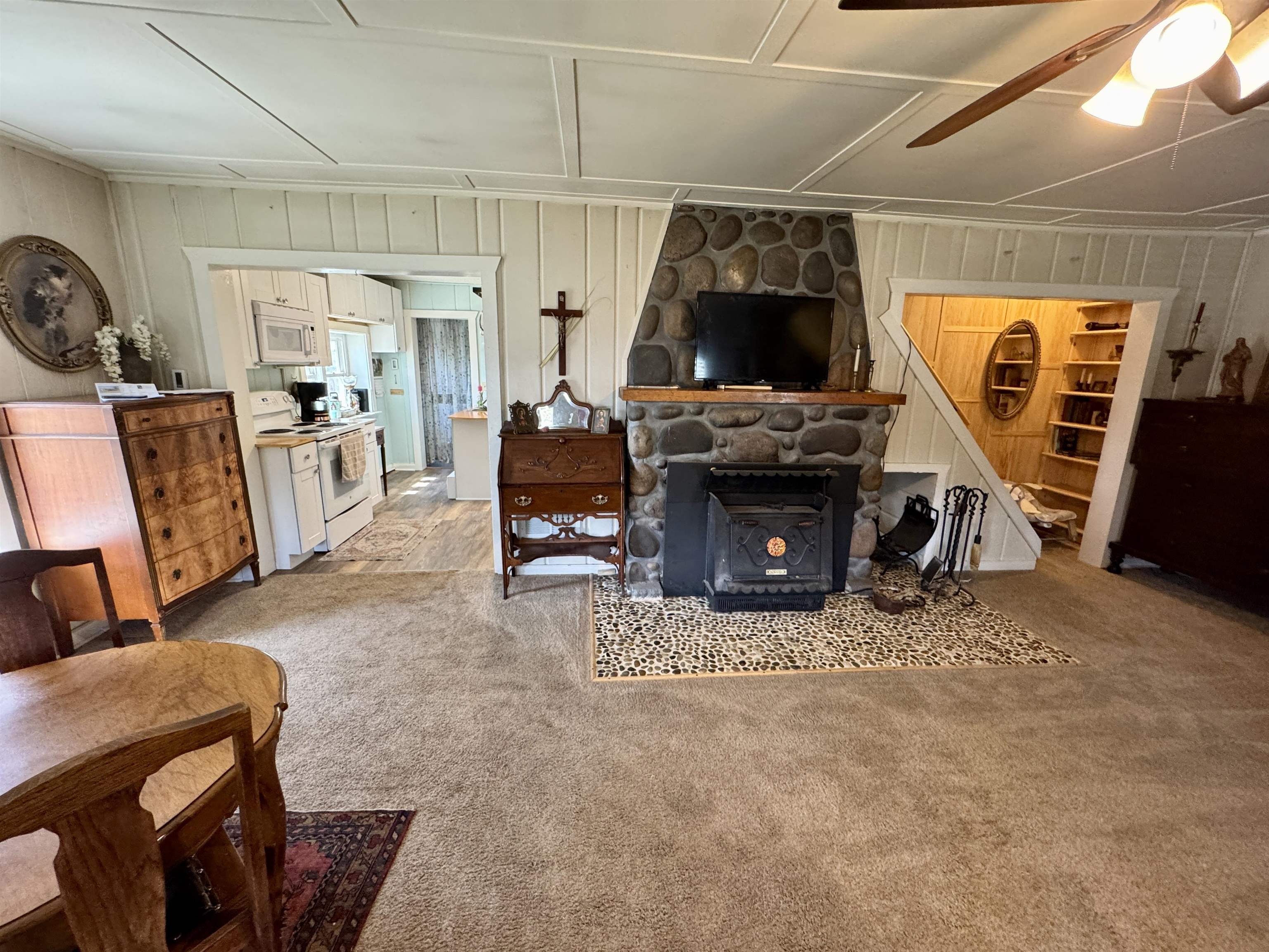 12390 Nickerson Valley Road Atlanta, MI 49709 - Photo 8 of 39