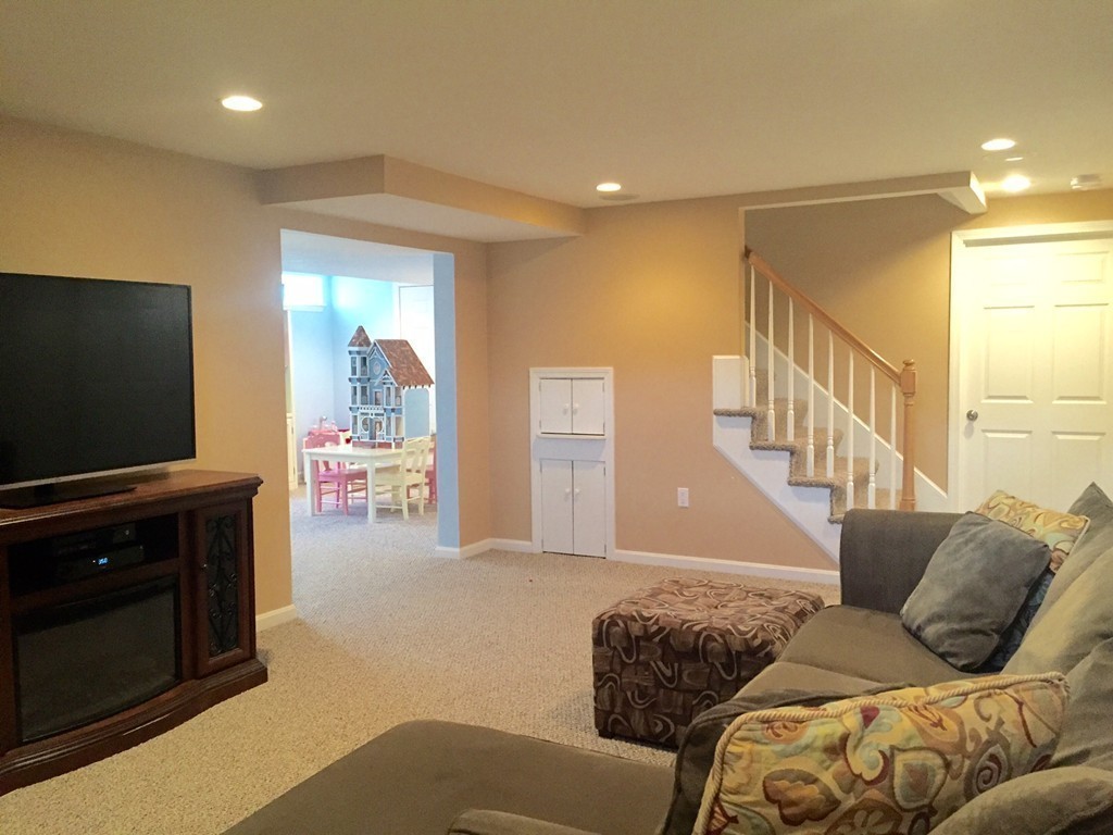 3 Sleigh Ride Lane Littleton, MA 01460 - Photo 8 of 21