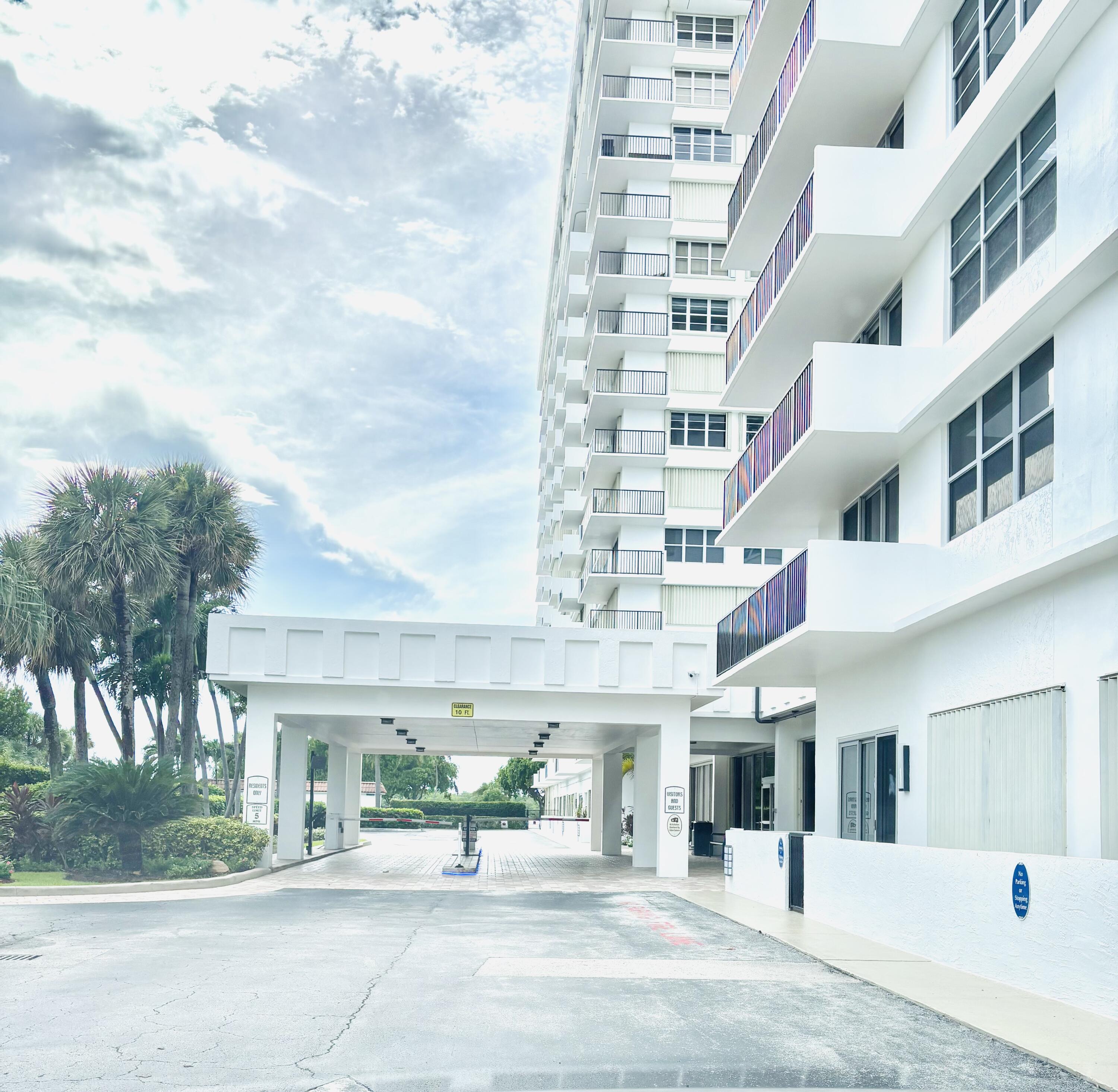 2121 North Ocean Boulevard, Unit 902E Boca Raton, FL 33431 - Photo 5 of 46 BOCA TOWERS