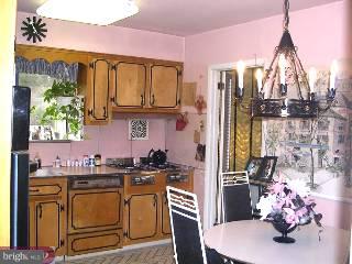 1258 June Road Huntingdon Valley, PA 19006 - Photo 4 of 6