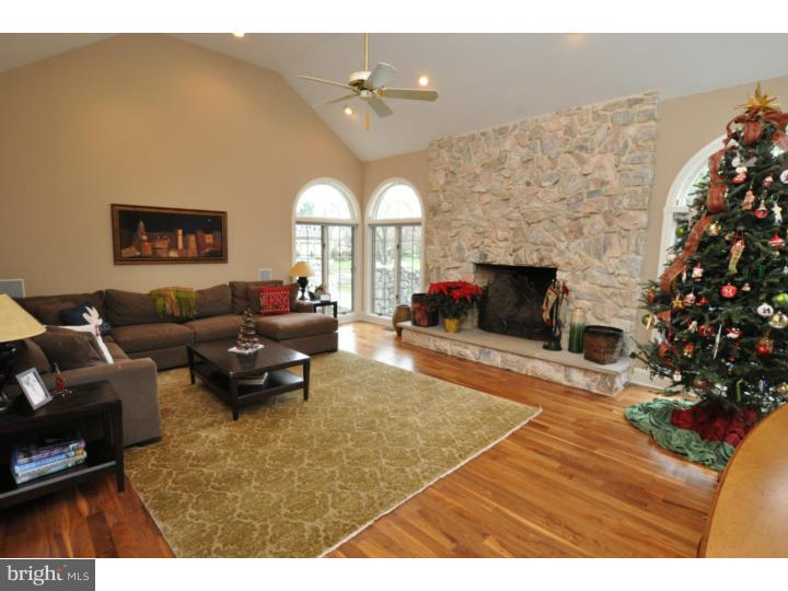 751 Mill Street Moorestown, NJ 08057 - Photo 9 of 25 Family Room