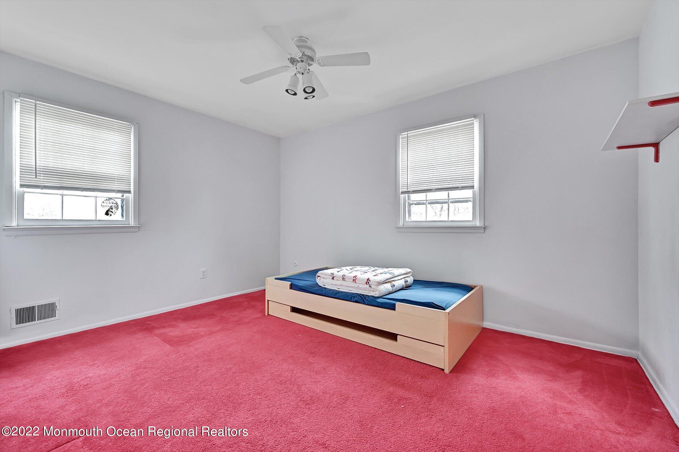 8 Alberta Drive Marlboro, NJ 07746 - Photo 23 of 29 BEDROOM