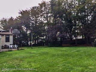 8 Alberta Drive Marlboro, NJ 07746 - Photo 26 of 29 YARD