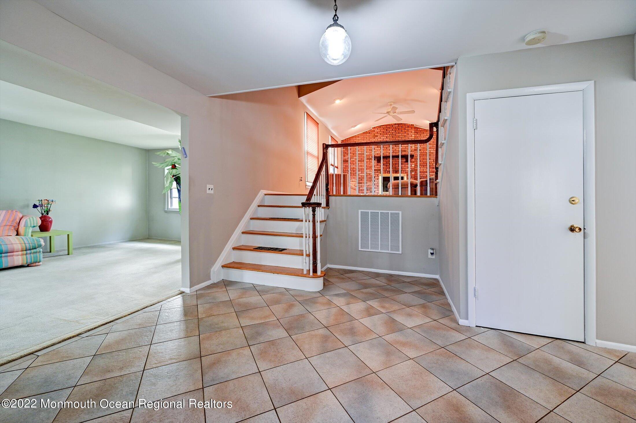 8 Alberta Drive Marlboro, NJ 07746 - Photo 3 of 29 FOYER
