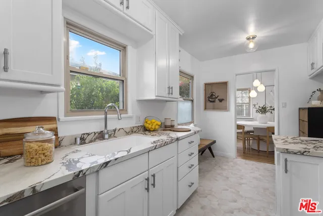 $2,100,000 | 1016 Indiana Court, Venice, CA 90291