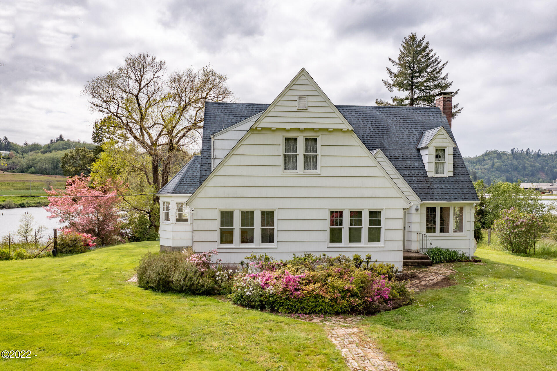 1130 Southeast River Road Toledo, OR 97391 - Photo 1 of 58 DJI_0294-HDR