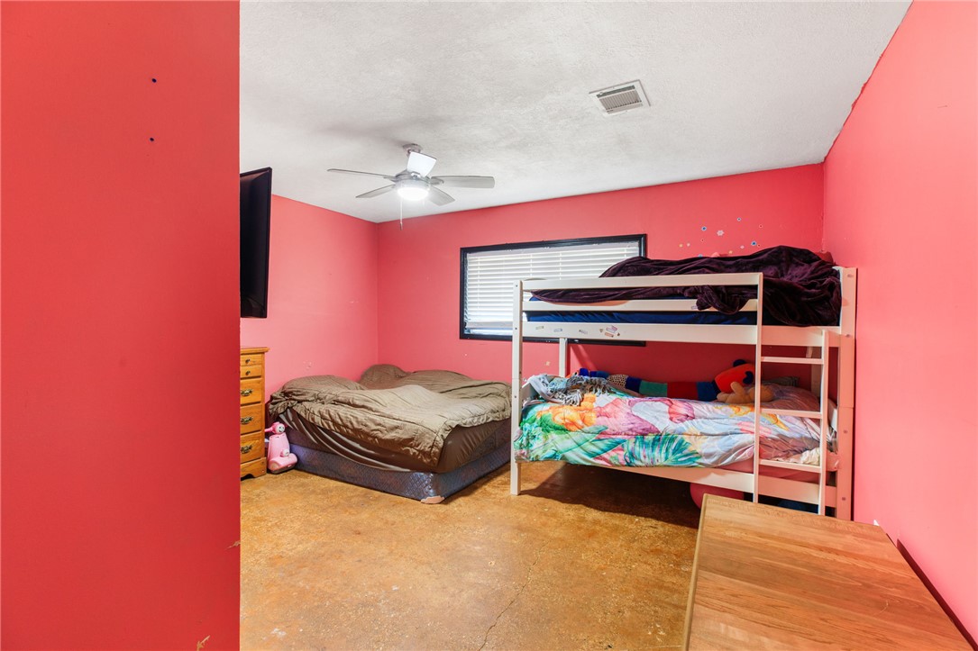 10434 Which Way Bryan, TX 77807 - Photo 19 of 28 photo digitally decluttered